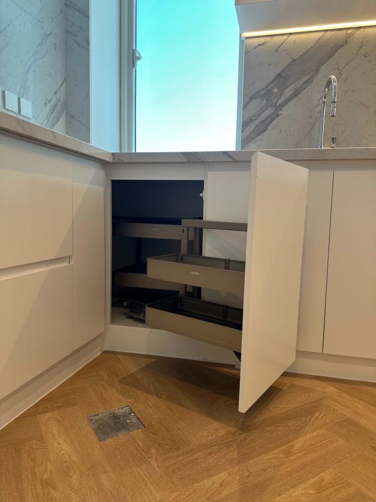 Corner pull-out unit – Kitchen Joinery – Murjan, Dubai Marina
