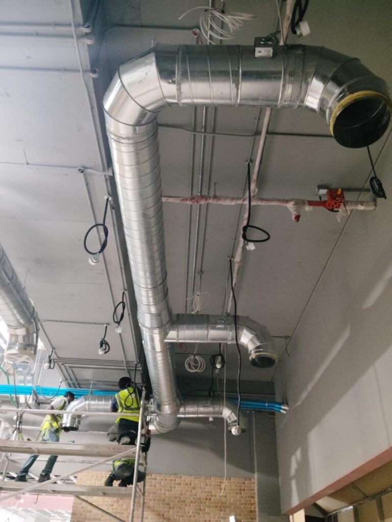 Kitchen ventilation and fresh air ducting – Raising Cane’s – Bawabat Al Sharq Mall, Abu Dhabi